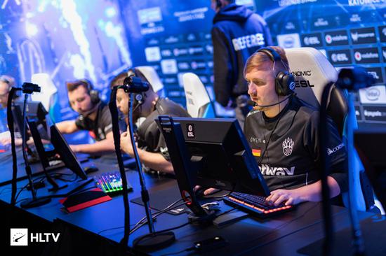 李青在713天后回到了中路，并且 Doinb 赢得了他复出后的首场胜利！