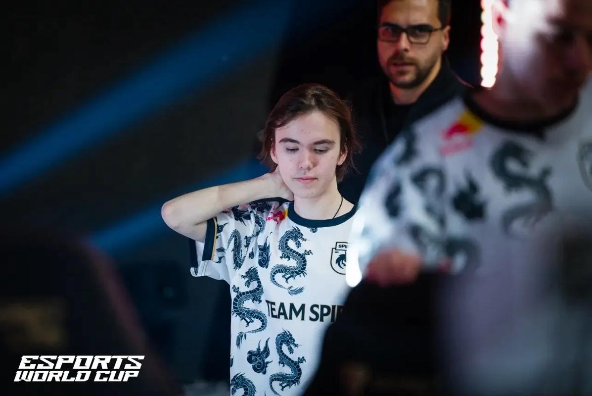 前C9监督：T1是会给最高待遇的，选手没有理由不续约